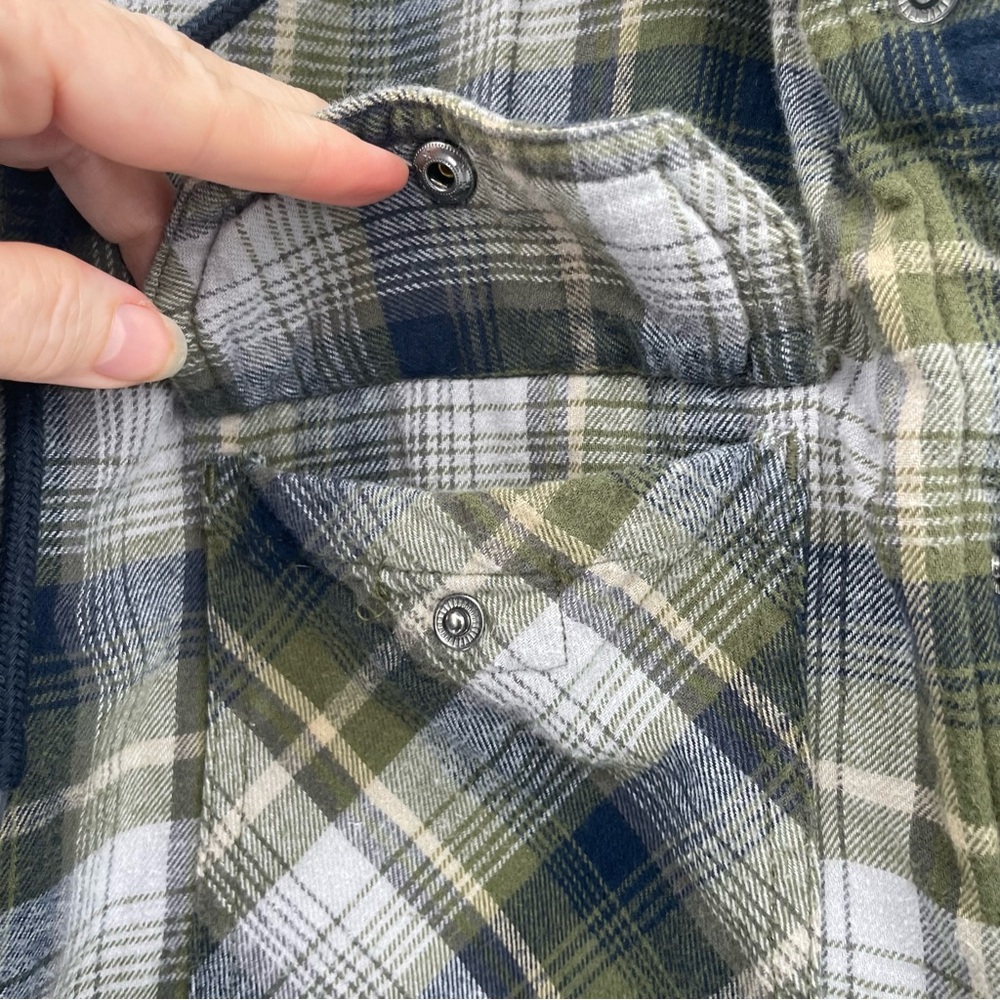 Boston Traders Coat Quilter Flannel Hooded Zip up & button close 2 Pockets M - Picture 3 of 15